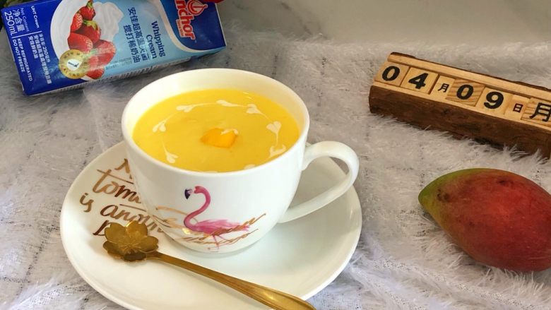 芒果酸奶昔,美美的享用吧！