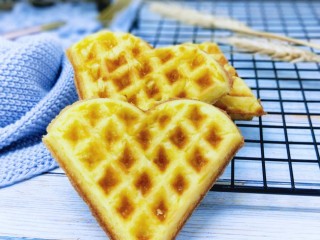 #辅食计划#华夫饼～酵母版,多么有爱意的早餐。