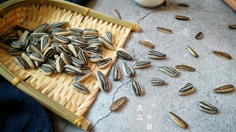 葵花籽酥―《舌尖上的中国3》中同款,成品。