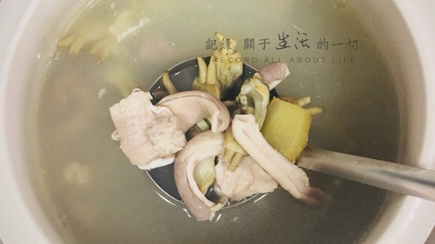 清炖养胃猪肚汤
