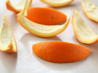 橙皮小零食,准备吃剩的橙皮适量