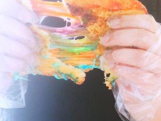 网红彩虹🌈拉丝面包,慢慢拉开，彩虹就出现啦