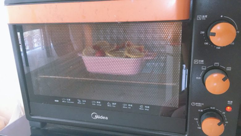 意大利烤翅,放入烤箱中层230度烤30分钟