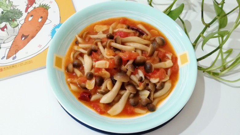 了不起的小番茄+茄汁蟹味菇,上菜。
