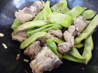 豆角燉排骨 - 豆角燉排骨做法,功效,食材 - 網上廚房