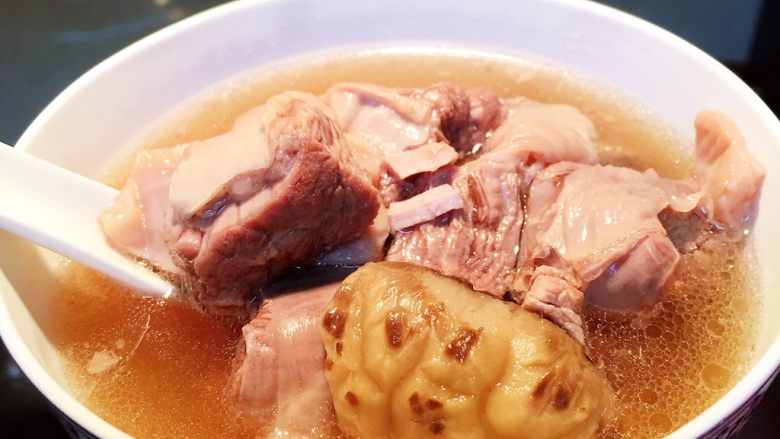 花菇猪肝沿瘦肉汤