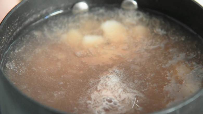 桂花糖芋苗—据说吃一碗，颜值都会提升,煮至粘稠后关火。