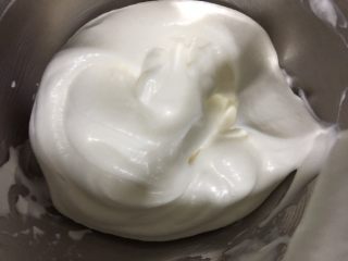 酸奶溶豆,用上面的方法混合均匀