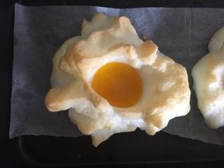云朵鸡蛋,烤熟