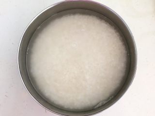 非常独特的东北饭包,大米用冷水淘米