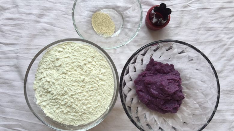 奶香紫薯小馒头,食材准备