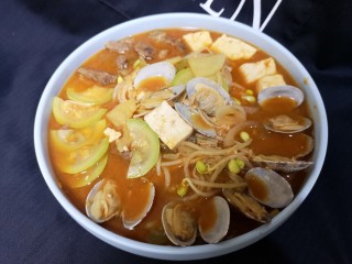 韩式大酱汤,摆盘完毕，可以享用啦！