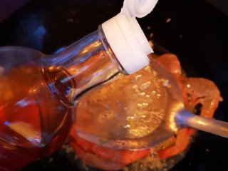 简版泰式柠檬虾,加入料酒