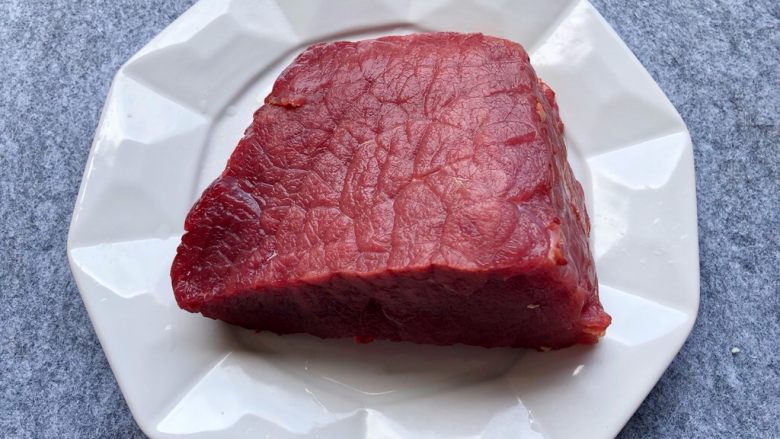 咖喱牛肉,<a style='color:red;display:inline-block;' href='/shicai/ 216'>牛肉</a>500g