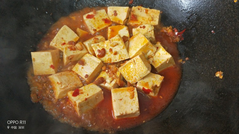 红烧豆腐+混合果蔬汁 营养套餐,汤汁慢慢煮干
