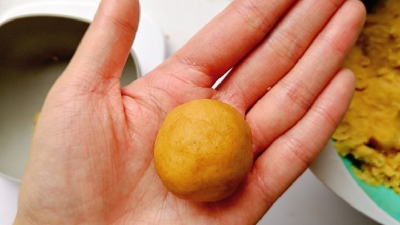 花生酥（简单版）,分成每个25g的小球