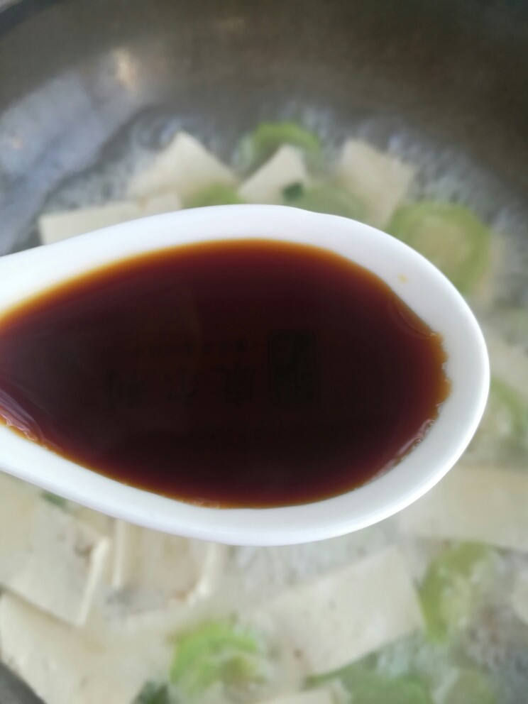 丝瓜豆腐瘦肉汤,一勺味极鲜
