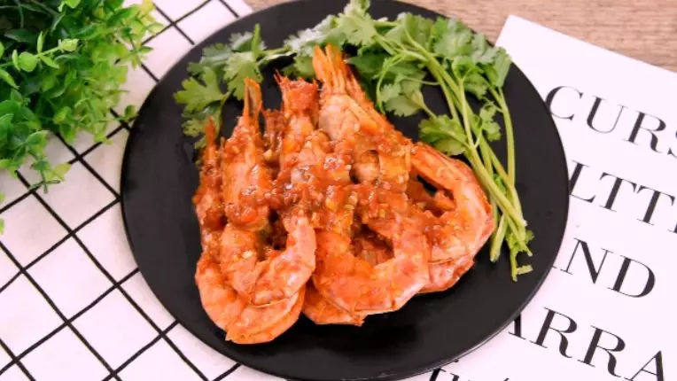 阿根廷红虾鲜美无比，分分钟征服你的味蕾！,开盖大火收汁即可