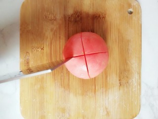 #宝宝辅食#番茄肉沫茭白,西红柿划十字