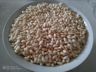 儿时小零食~江米球,大米花称好。