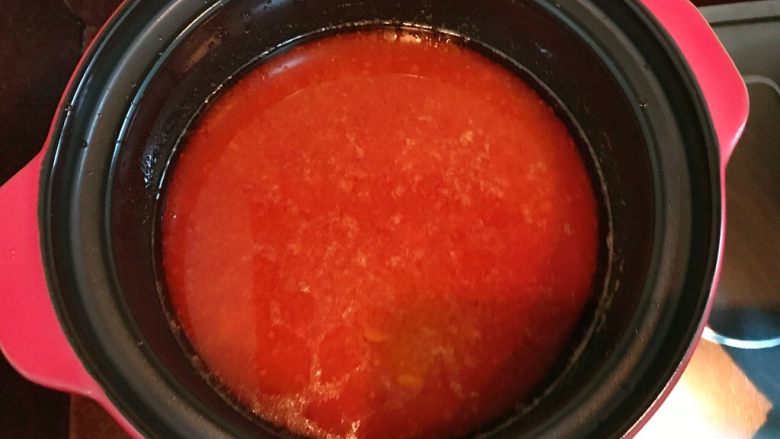 蒜蓉辣椒酱,最后出锅，放凉。