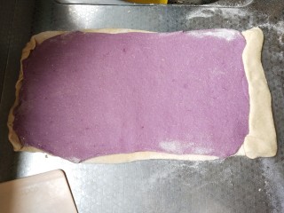 全麦紫薯双色馒头,将两种面片重叠