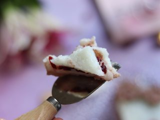 夏日小甜品，豆沙蔓越莓糯米糕，酸甜软糯,酸甜可口