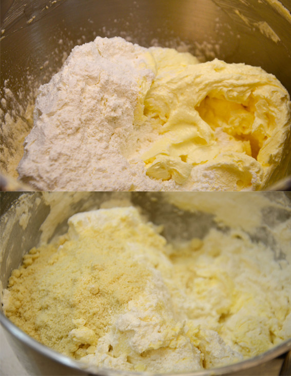 杏仁玛芬蛋糕 简单烘焙, 低筋面粉和泡打粉过筛后，加入杏仁粉，混合均匀后加入到面糊中，用刮刀切拌均匀。
