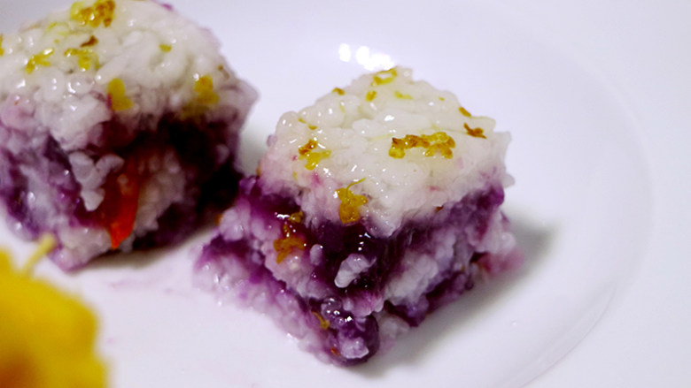甜糯紫薯糯米糕,软糯甜香的紫薯糯米糕就完成了，快来尝尝吧！