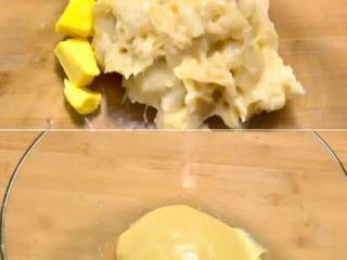 可可麻薯软欧包,麻薯趁热取出后加入黄油，趁着温热的时候戴手套捏揉均匀至黄油完全吸收，麻薯呈光滑状态，盖好冷却备用。