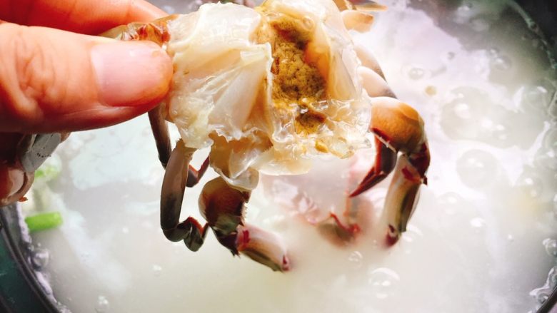 砂锅粥+生滚螃蟹杂蔬粥,加入螃蟹