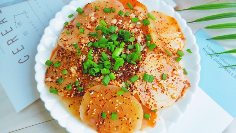 网红麻辣土豆片,简单又美味。