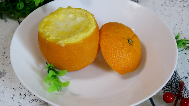 宝宝爱吃的香橙蒸蛋,美味呈现。