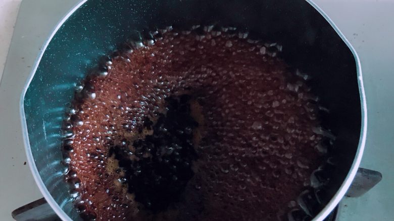 网红爆浆珍珠蛋糕,小火煮开，多沸腾一会儿
