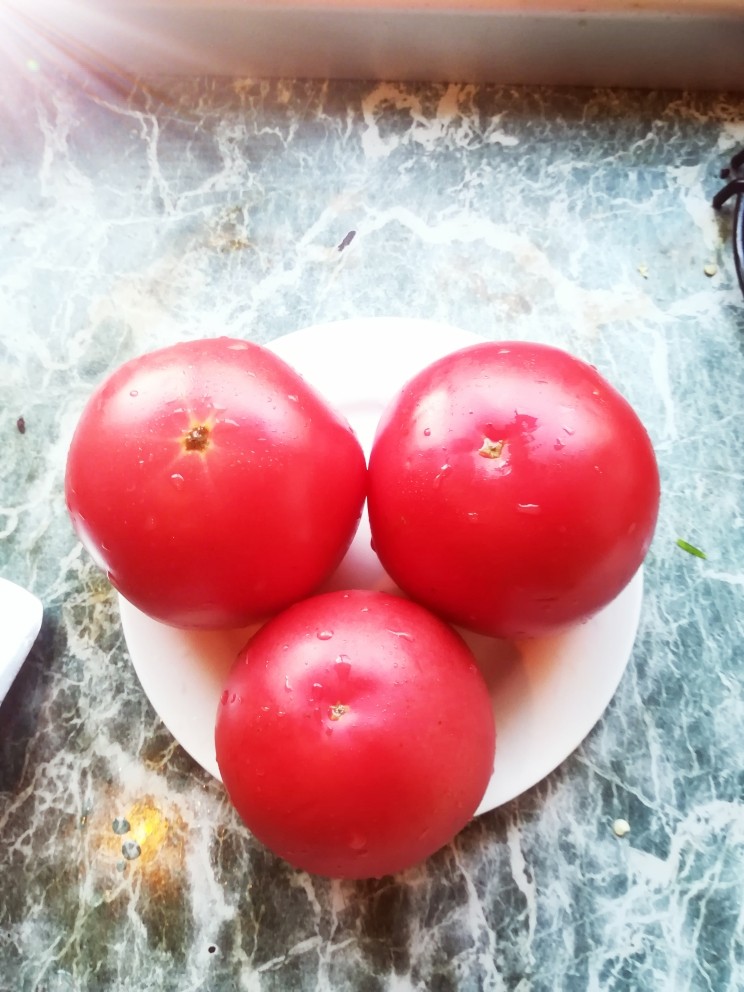 红三朵,三个番茄🍅