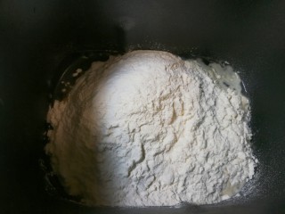 一次发酵面包,放300克面包粉