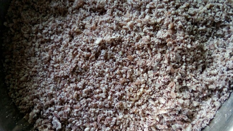 纯手工自制红豆沙,盅碎的红豆。