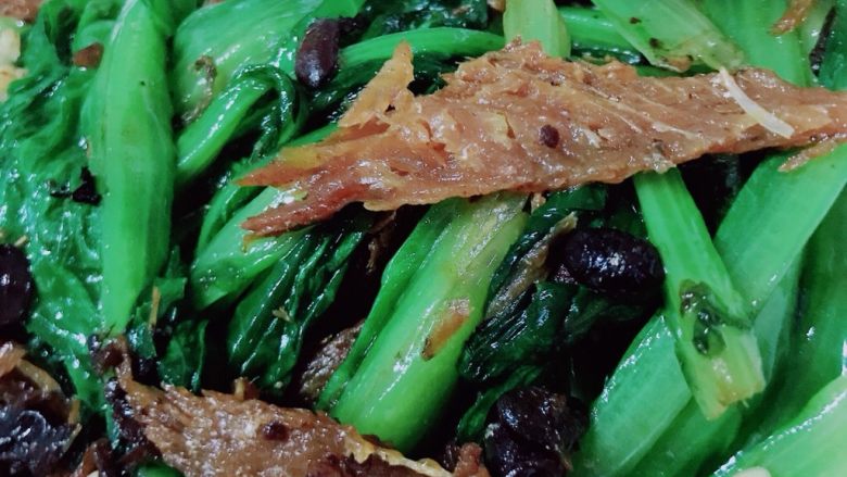 懒人菜，豆豉鲮鱼炒油麦