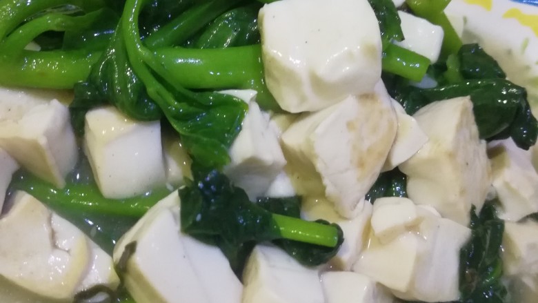 豆腐猫耳菜