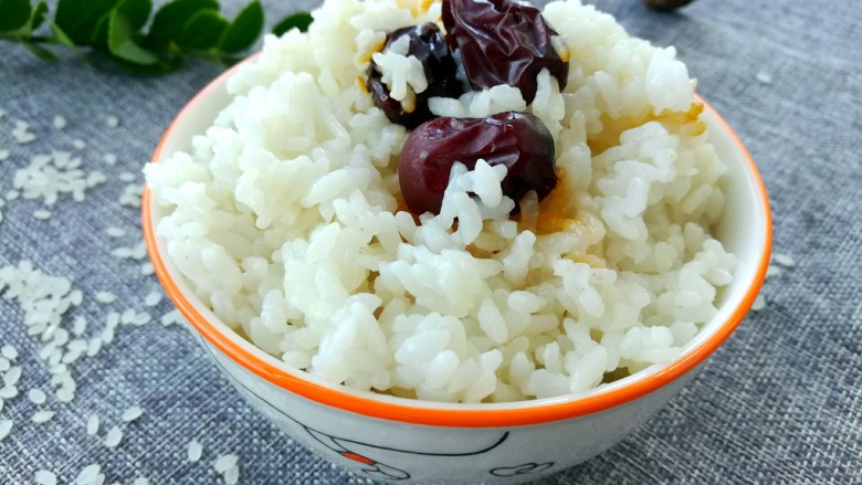 蒸红枣米饭
