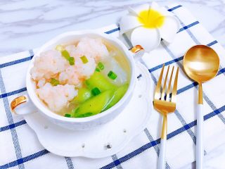 超鲜丝瓜粉丝虾滑汤