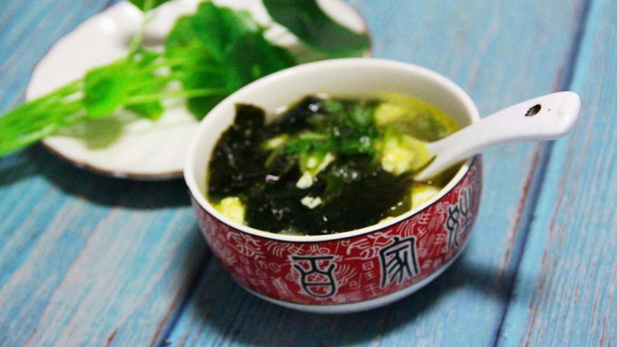 裙帶菜雞蛋湯