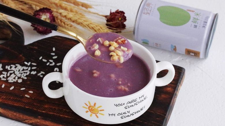 紫薯燕麦米糊,成品图。