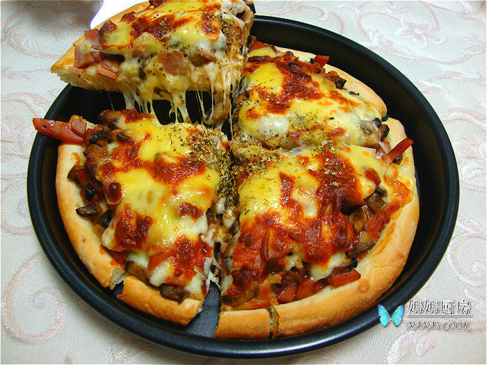 十味 香肠菌菇披萨