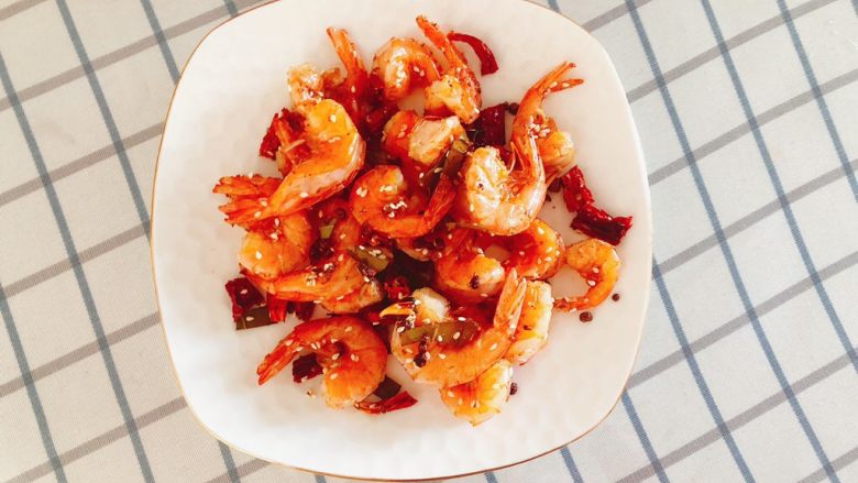 香甜辣味虾-年夜饭、宴请菜,成品图。