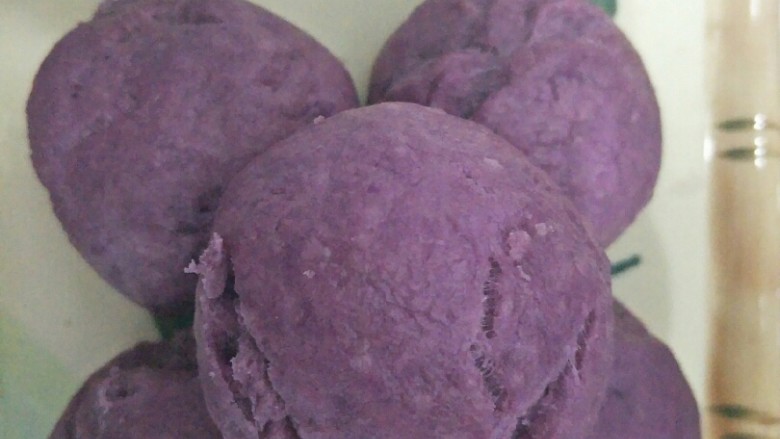 紫薯馒头,紫薯馒头完成。