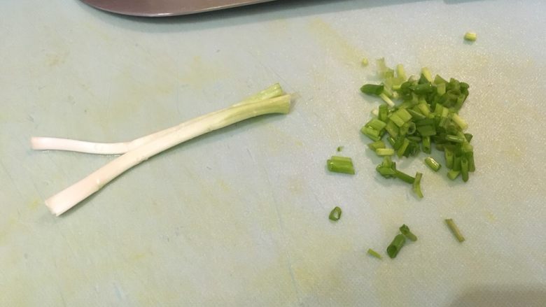 日式酱南瓜,切点葱，只要绿色的部分
