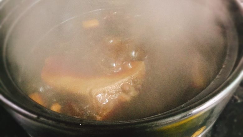 五香猪肝,煮好后可以放里面泡着，自然放凉后切片摆盘