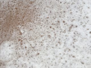 土法制作山粉——番薯淀粉,等待沉淀