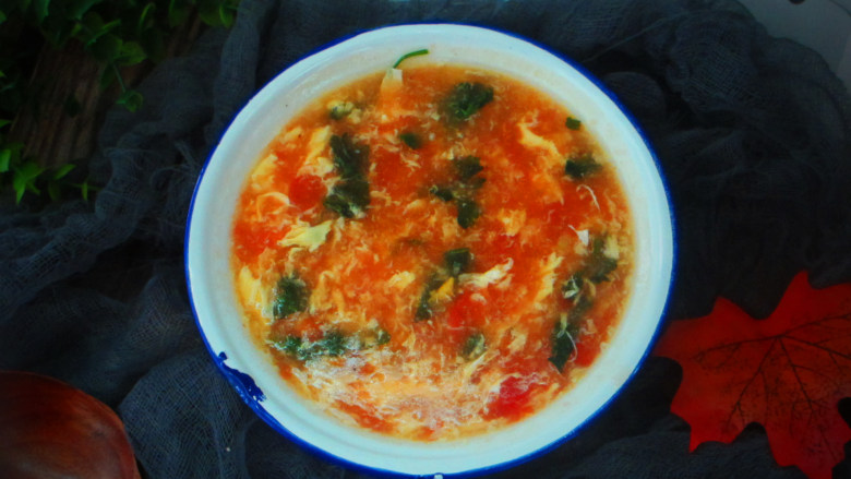 番茄鸡蛋汤,非常经典、最普通的家常汤